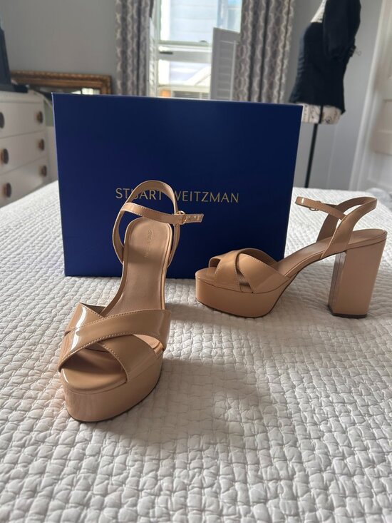 Stuart Weitzman Dayna Leather Crisscross Platform Sandals  Stuart Weitzman size 10 Beige/Cream Iona Platform Sandal